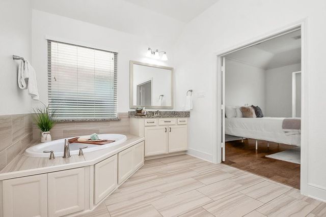 10327 Mayberry Heights Drive, Cypress, TX 77433