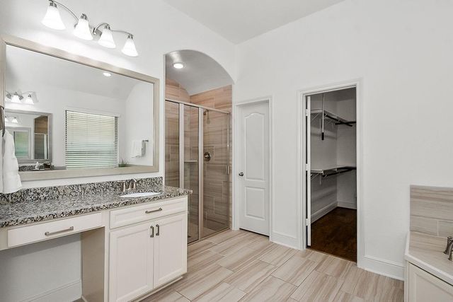 10327 Mayberry Heights Drive, Cypress, TX 77433