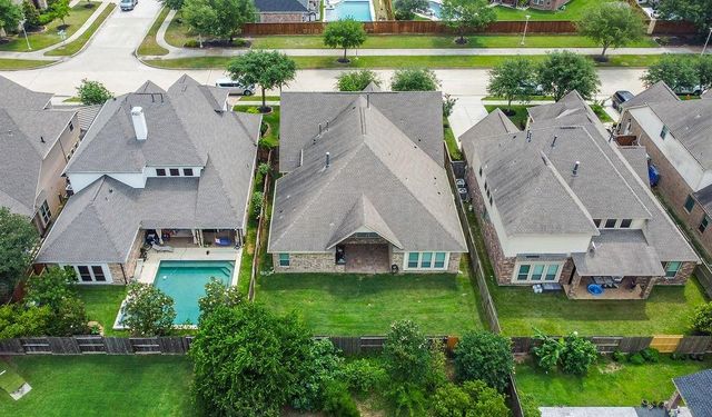 10327 Mayberry Heights Drive, Cypress, TX 77433