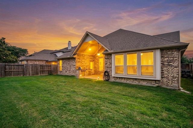 10327 Mayberry Heights Drive, Cypress, TX 77433