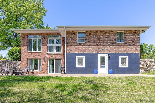 4 Valley, Carlinville, IL 62626