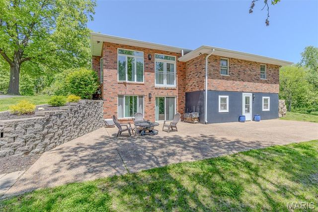 4 Valley, Carlinville, IL 62626