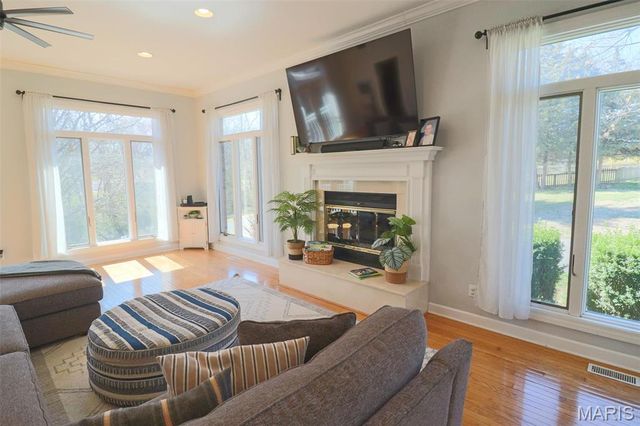 4 Valley, Carlinville, IL 62626