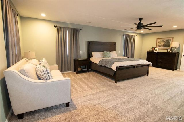 4 Valley, Carlinville, IL 62626