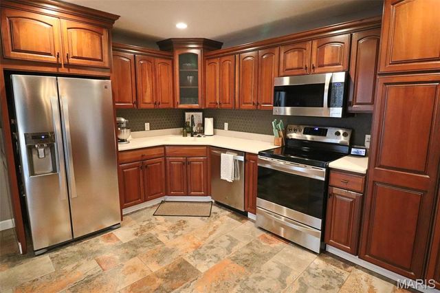 4 Valley, Carlinville, IL 62626