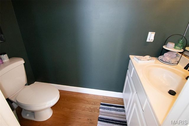 4 Valley, Carlinville, IL 62626