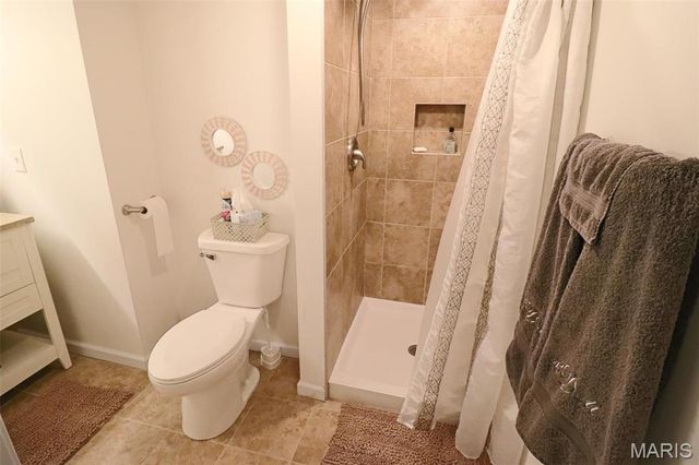 4 Valley, Carlinville, IL 62626