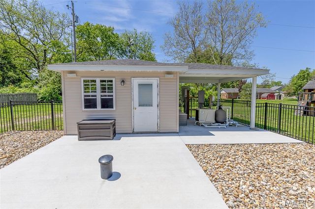 4 Valley, Carlinville, IL 62626