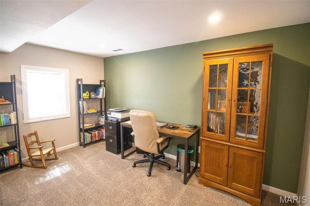 4 Valley, Carlinville, IL 62626