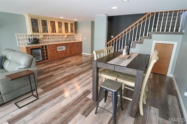 4 Valley, Carlinville, IL 62626