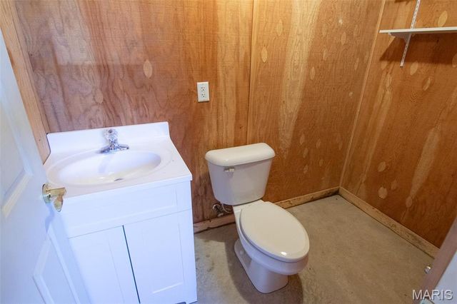 4 Valley, Carlinville, IL 62626