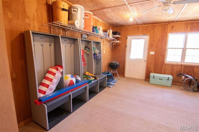 4 Valley, Carlinville, IL 62626