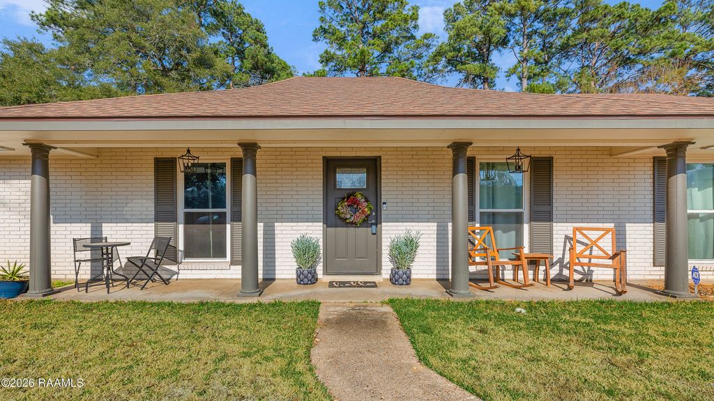 336 Lippi Boulevard, Lafayette, LA 70508