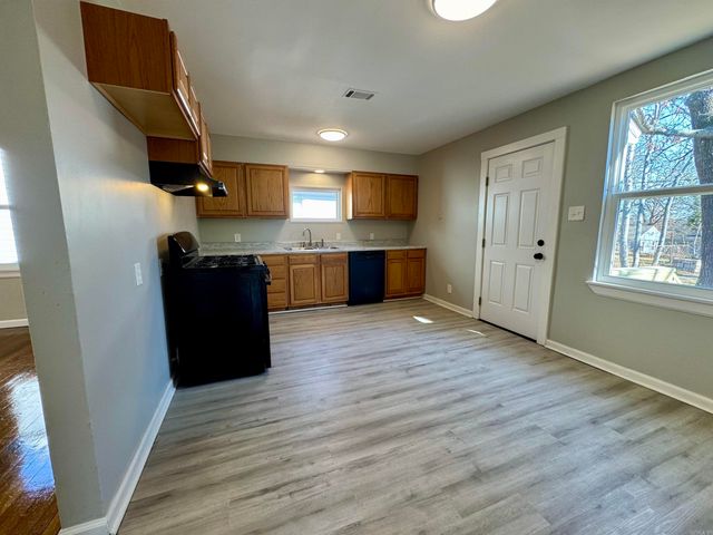 2111 S Tyler Street, Little Rock, AR 72204