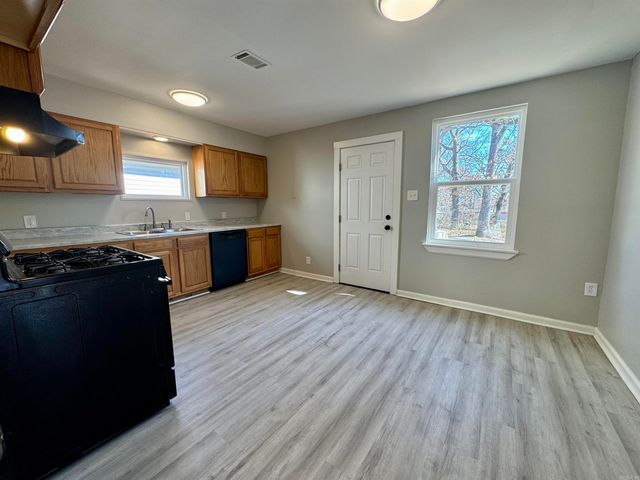 2111 S Tyler Street, Little Rock, AR 72204