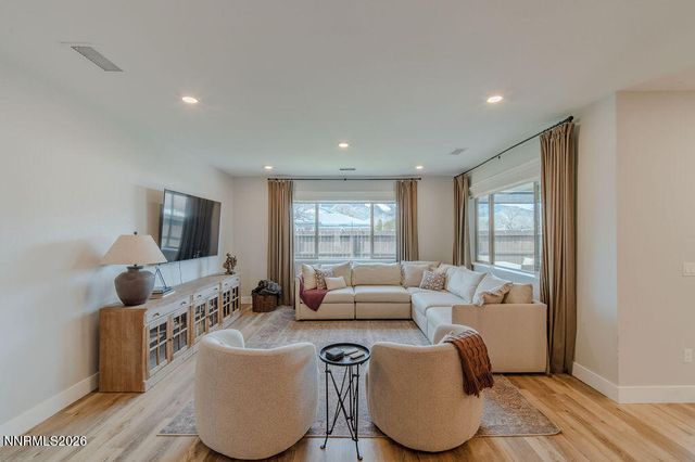 368 Porter Peak Drive, Carson City, NV 89701