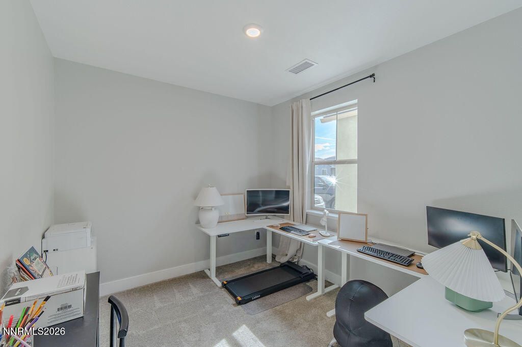 Image 9 of property listing at 368 Porter Peak Drive, Carson City, NV 89701