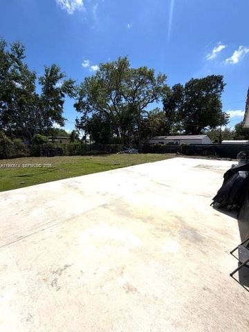 15825 E Bunche Park Drive, Miami Gardens, FL 33054
