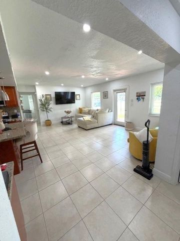 15825 E Bunche Park Drive, Miami Gardens, FL 33054