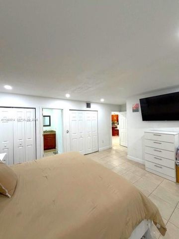 15825 E Bunche Park Drive, Miami Gardens, FL 33054