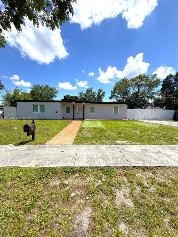 15825 E Bunche Park Drive, Miami Gardens, FL 33054