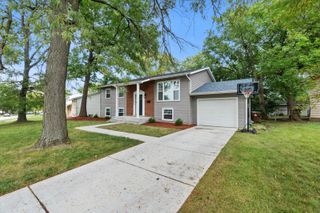 17803 Dogwood Lane, Hazel Crest, IL 60429