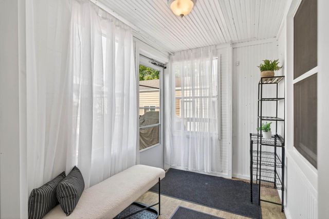 2908 Brunswick Avenue S, Saint Louis Park, MN 55416