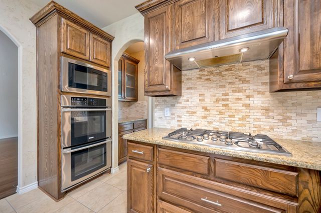 2805 Stackhouse Street, Fort Worth, TX 76244