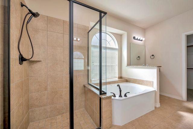 2805 Stackhouse Street, Fort Worth, TX 76244