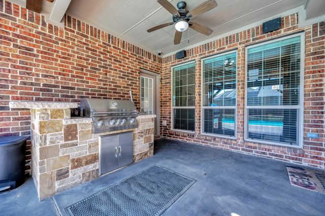 2805 Stackhouse Street, Fort Worth, TX 76244