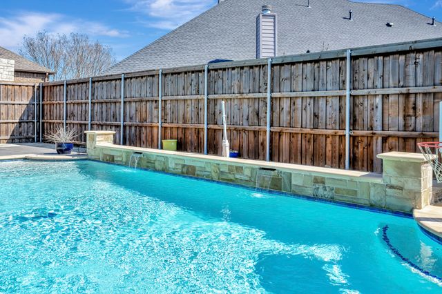 2805 Stackhouse Street, Fort Worth, TX 76244