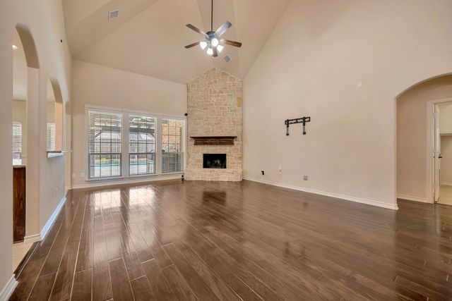 2805 Stackhouse Street, Fort Worth, TX 76244