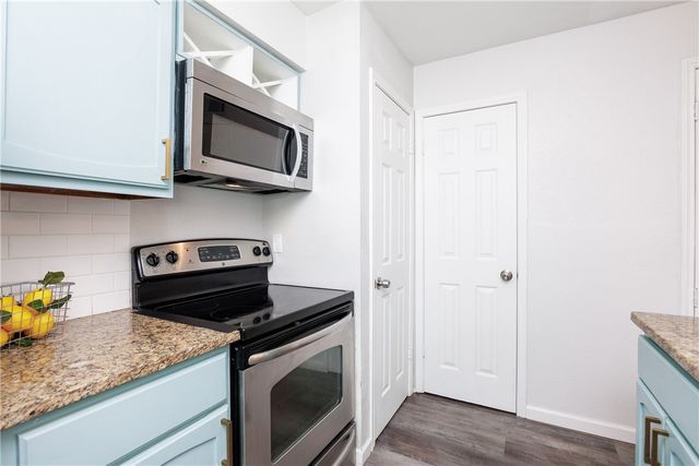 6702 Everhart R104, Corpus Christi, TX 78413