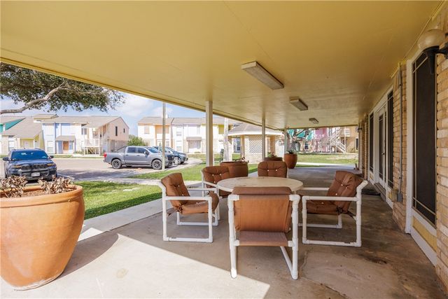 6702 Everhart R104, Corpus Christi, TX 78413
