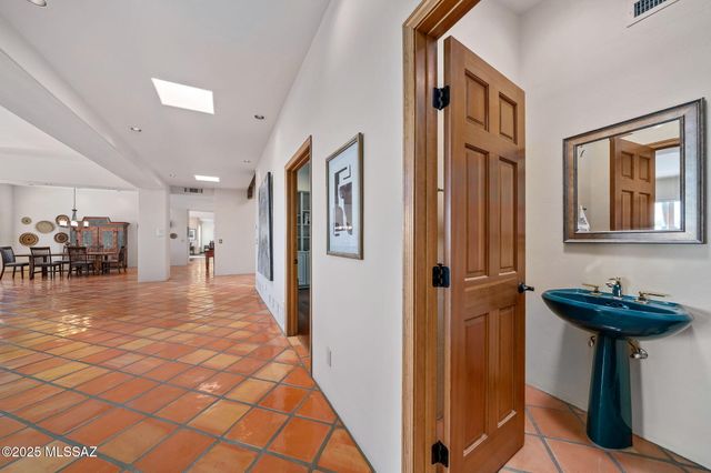 3851 E Placita Del Campeon, Tucson, AZ 85718