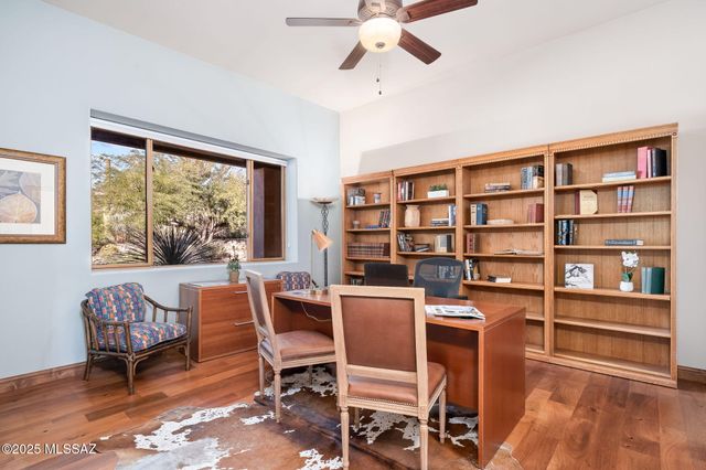 3851 E Placita Del Campeon, Tucson, AZ 85718