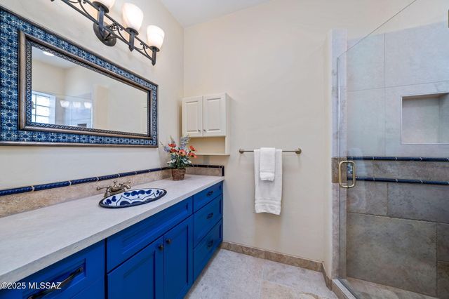 3851 E Placita Del Campeon, Tucson, AZ 85718