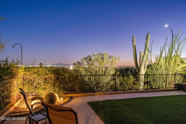 3851 E Placita Del Campeon, Tucson, AZ 85718