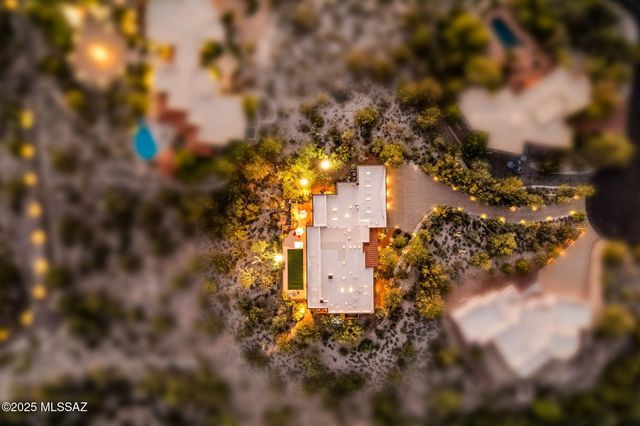 3851 E Placita Del Campeon, Tucson, AZ 85718