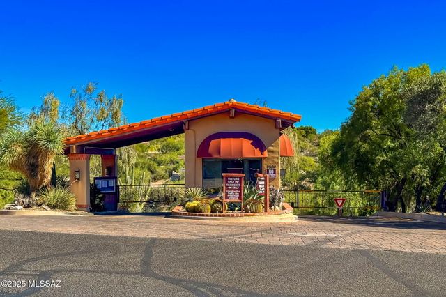 3851 E Placita Del Campeon, Tucson, AZ 85718