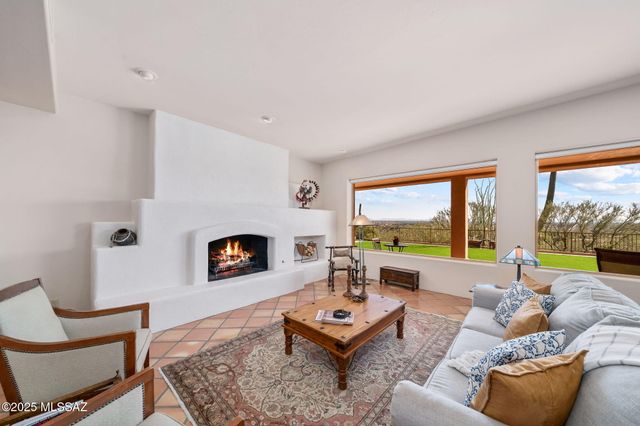 3851 E Placita Del Campeon, Tucson, AZ 85718