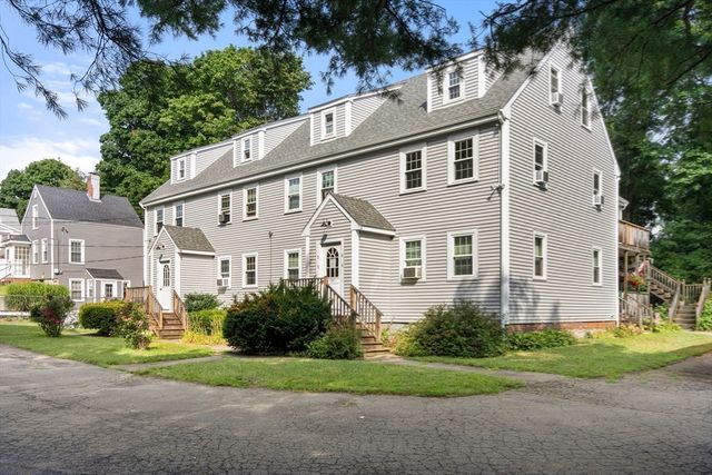 6 Ropewalk Court 8, Plymouth, MA 02360