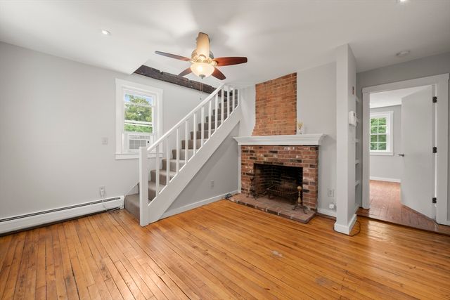 6 Ropewalk Court 8, Plymouth, MA 02360