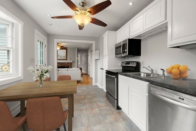 6 Ropewalk Court 8, Plymouth, MA 02360