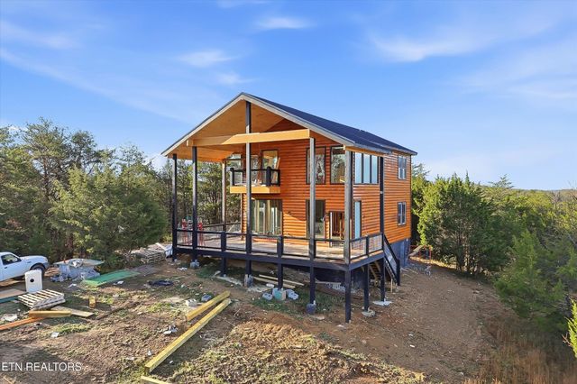 10322 Alex Bales Rd, Kodak, TN 37764