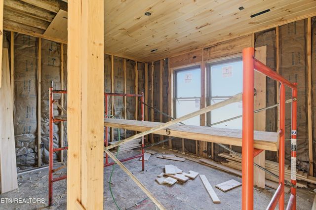 10322 Alex Bales Rd, Kodak, TN 37764