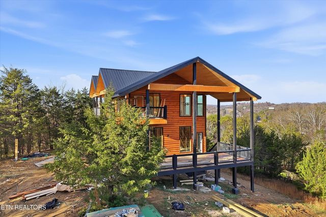 10322 Alex Bales Rd, Kodak, TN 37764