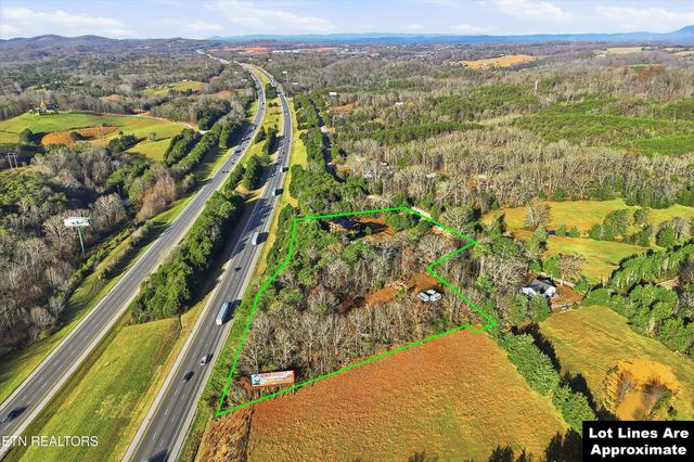 10322 Alex Bales Rd, Kodak, TN 37764