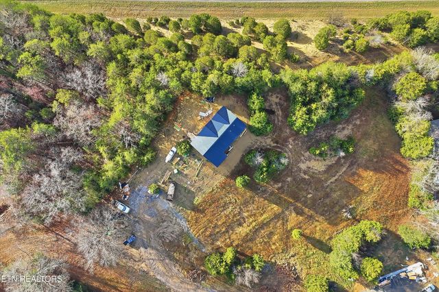 10322 Alex Bales Rd, Kodak, TN 37764