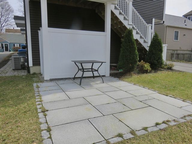 32 Gale St. 1, Waltham, MA 02453